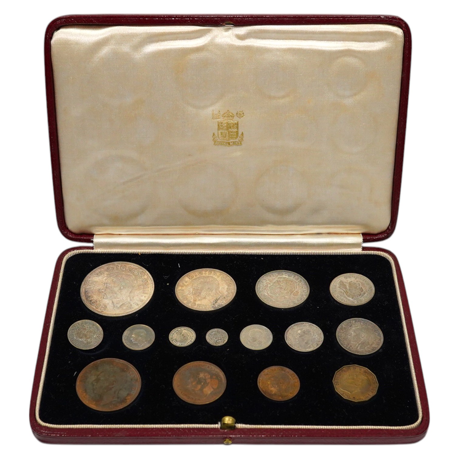 British coins, George VI, 1937 specimen fifteen coin set, comprising silver crown to threepence and Maundy 1d to 4d, brass threepence, copper penny to farthing, tarnished UNC, fitted leather case slightly warped and stai